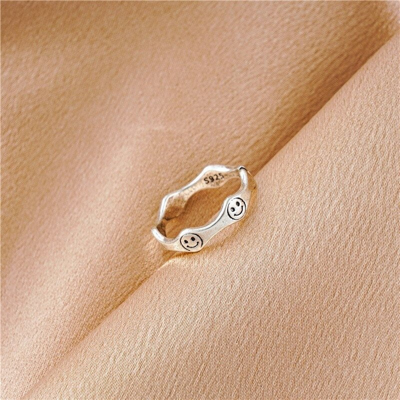 Retro Sterling Silver Smiling Happy Face Emojis Open Ring