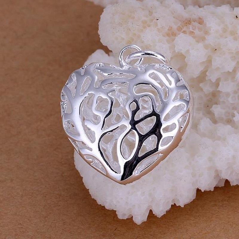 Sterling Silver Hollow Heart Pendant Necklace & 18" Chain