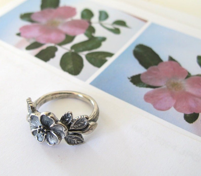 Vintage Rose Flower Leaf Retro Silver Ring
