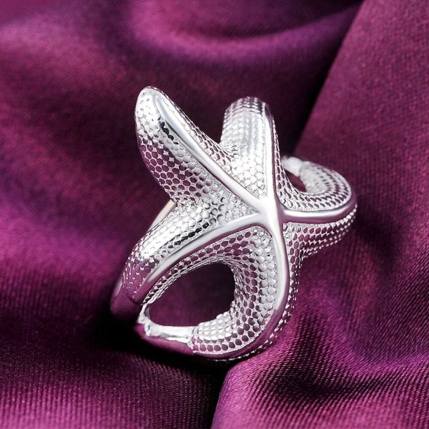 Stylish 925 Sterling Silver Starfish Charm Ring