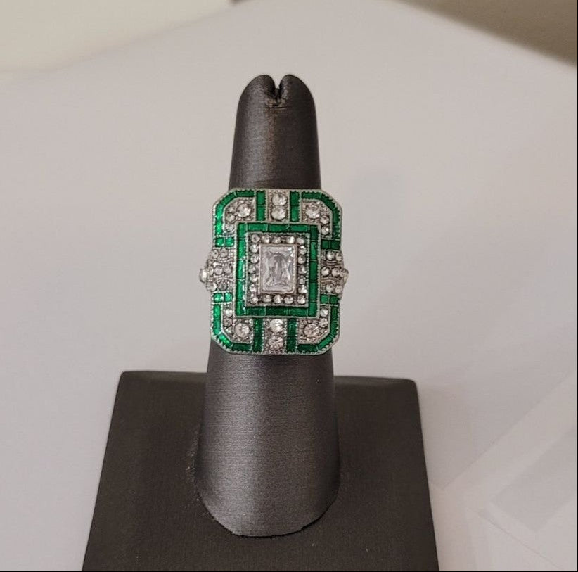 Vintage Art Deco Faux Green Sapphire & CZ Gemstone Ring