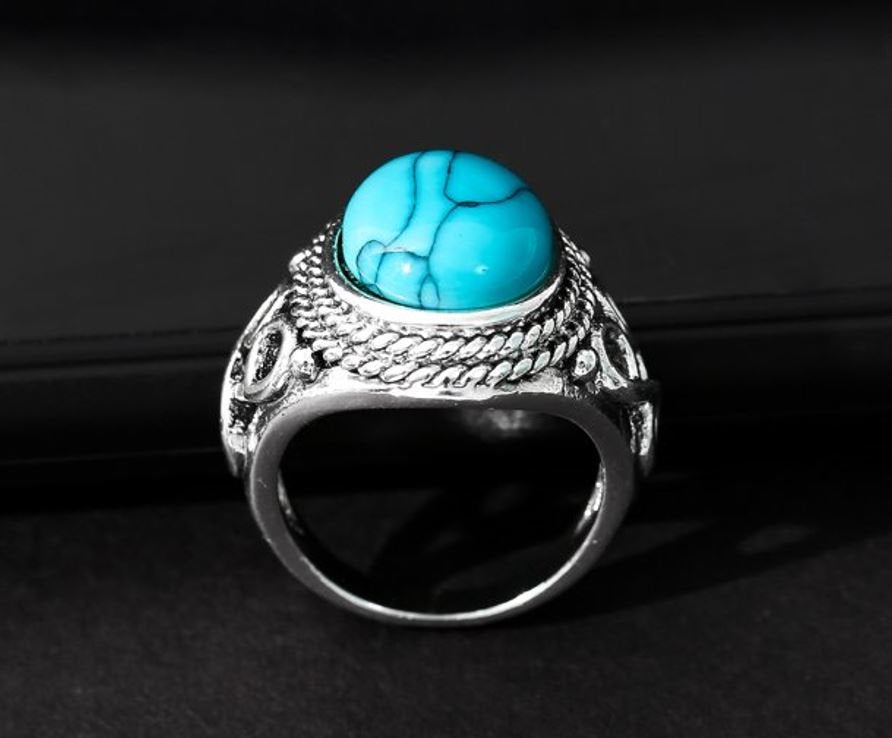 Vintage Classic Oval Natural Blue Turquoise Silver Retro Ring