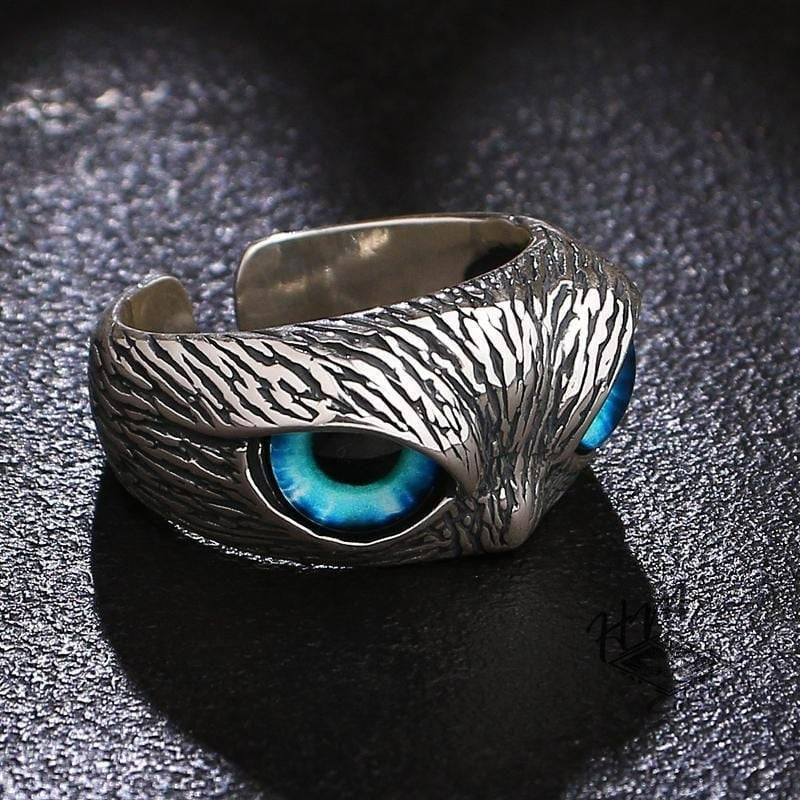 Glaring Nighthawk Eye Carved Silver Open Ring