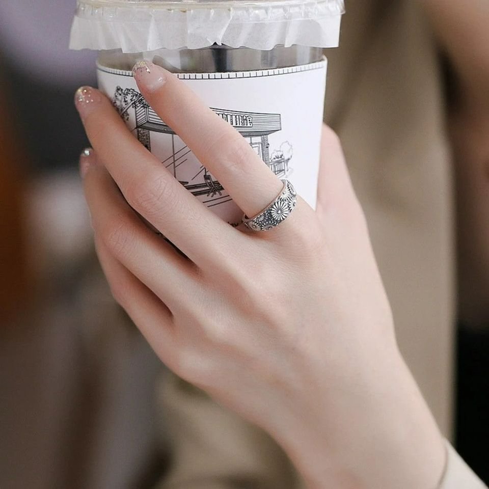 Vintage Engraved Daisy Flower Open Silver Ring