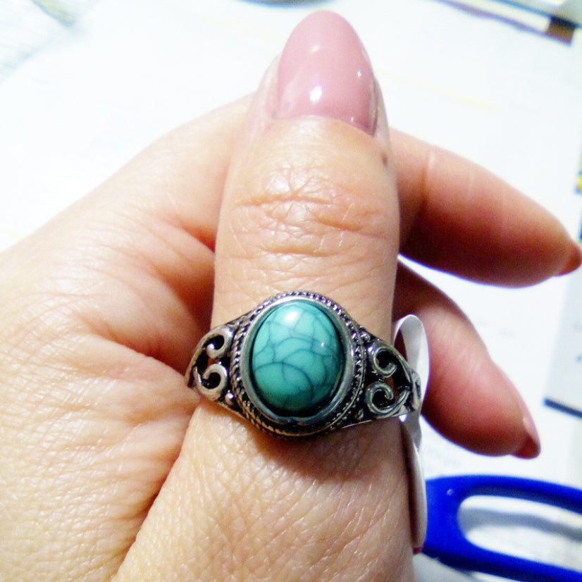 Vintage Classic Oval Natural Blue Turquoise Silver Retro Ring