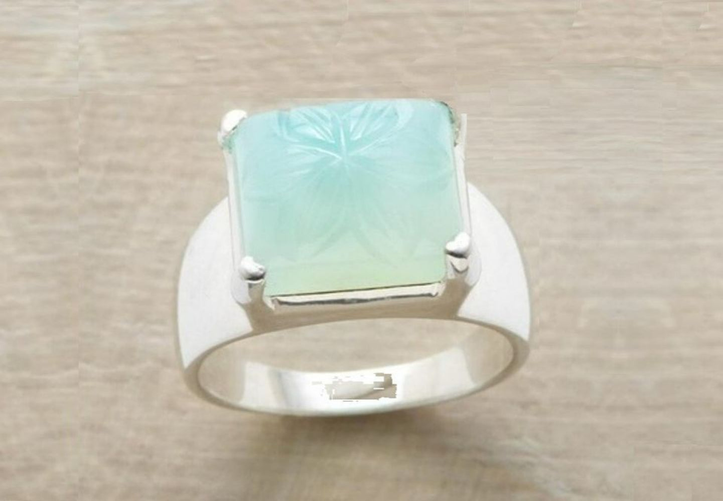 Antique 925 Sterling Silver Chiseled Green Chalcedony Retro Ring