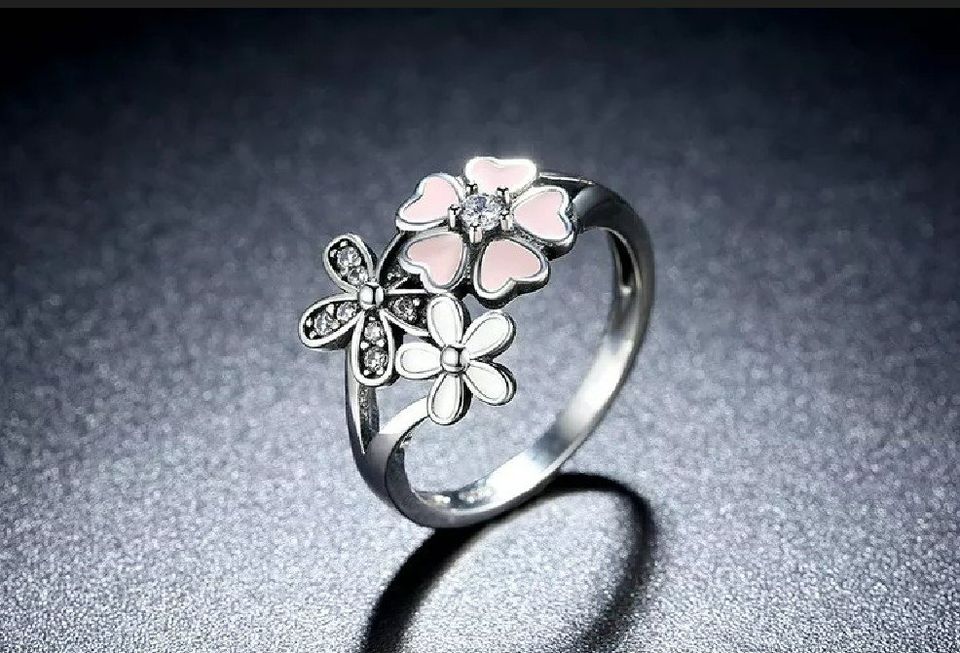 Pink & White Enamel Flowers Floral Silver Ring