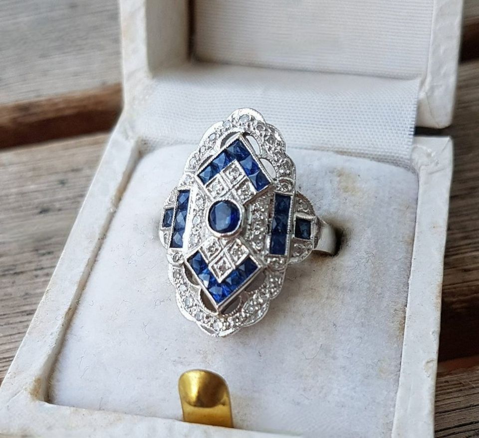 Vintage Blue Sapphire European Silver Art Deco Ring