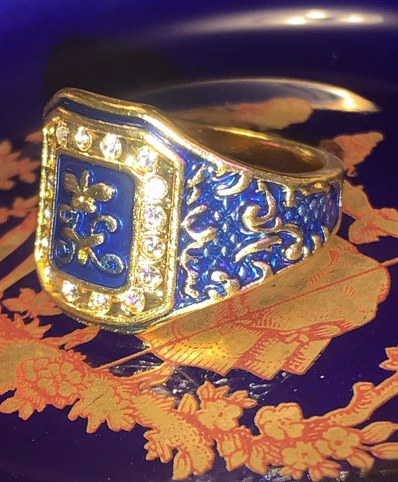 Men's Vintage Handmade Blue Enamel Engraved Gold Art Deco Ring