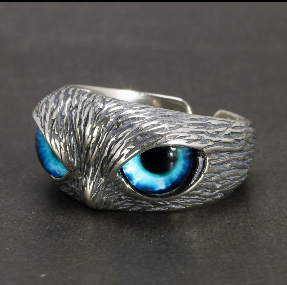 Glaring Nighthawk Eye Carved Silver Open Ring