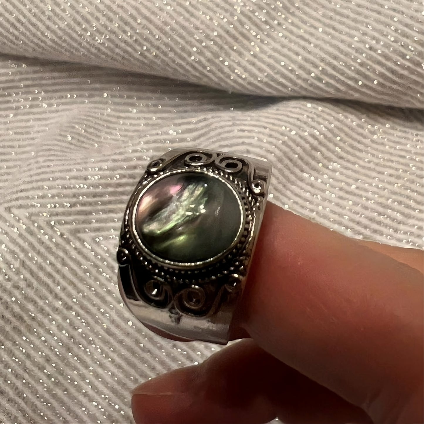 Vintage Iridescent Natural Labradorite Silver Ring