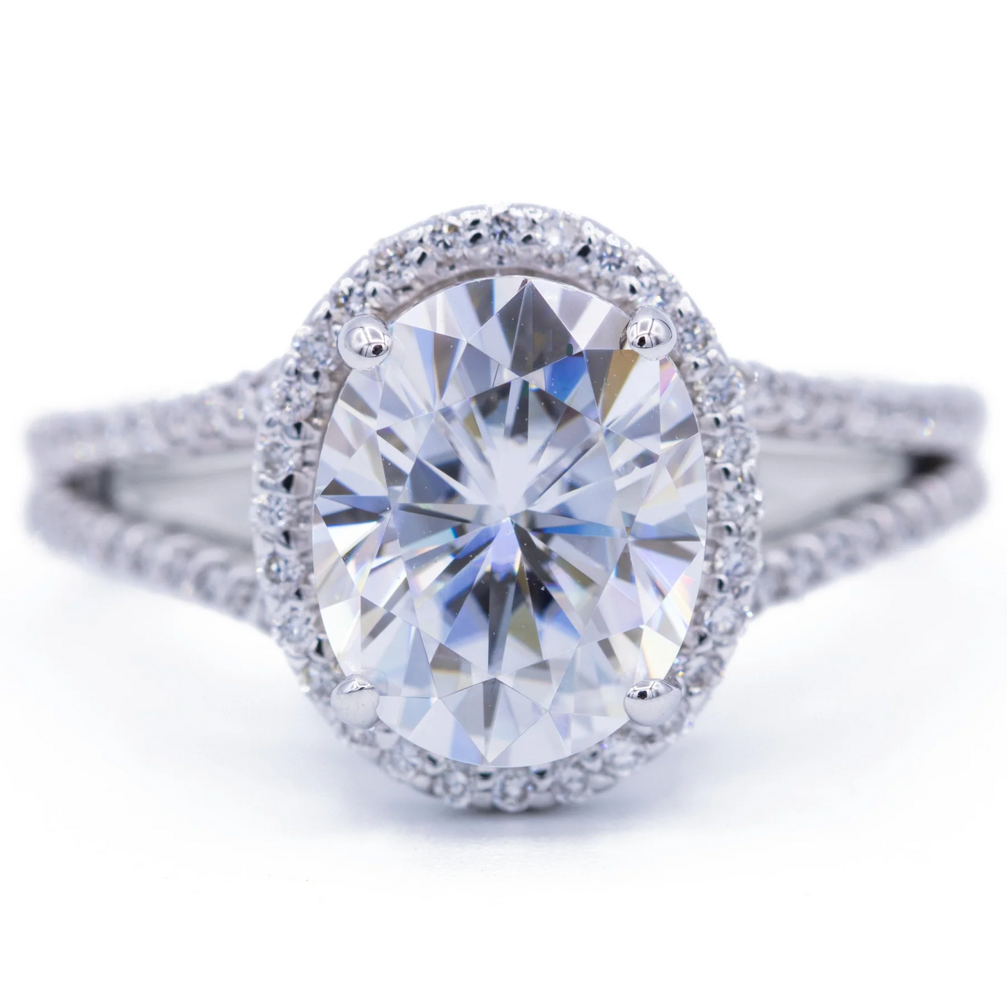 Stunning White Oval Halo Moissanite Silver Engagement Ring