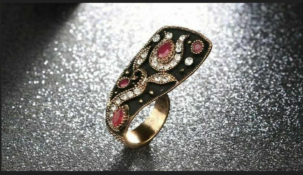 Vintage Red Enamel Unique Antique Gold Ethnic Ring