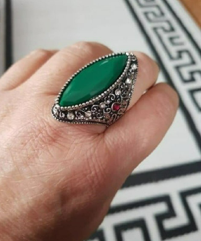 Vintage Turkish Big Textured Green Antique Silver Ring