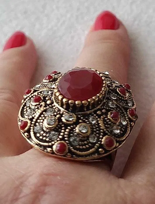 Victorian Red Mosaic Turkish Antique Gold Ring