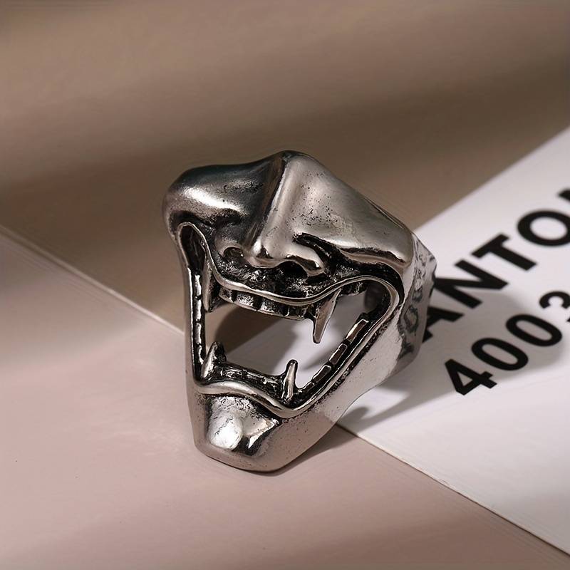 Men's Laughing Japanese Mask Open Mouth Silver Gothic Ring