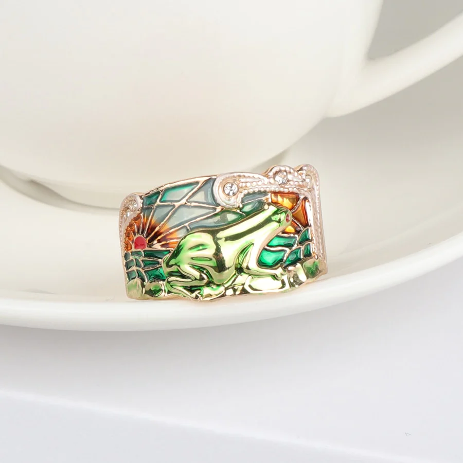 Creative Epoxy Frog Nature Gold Enamel Ring