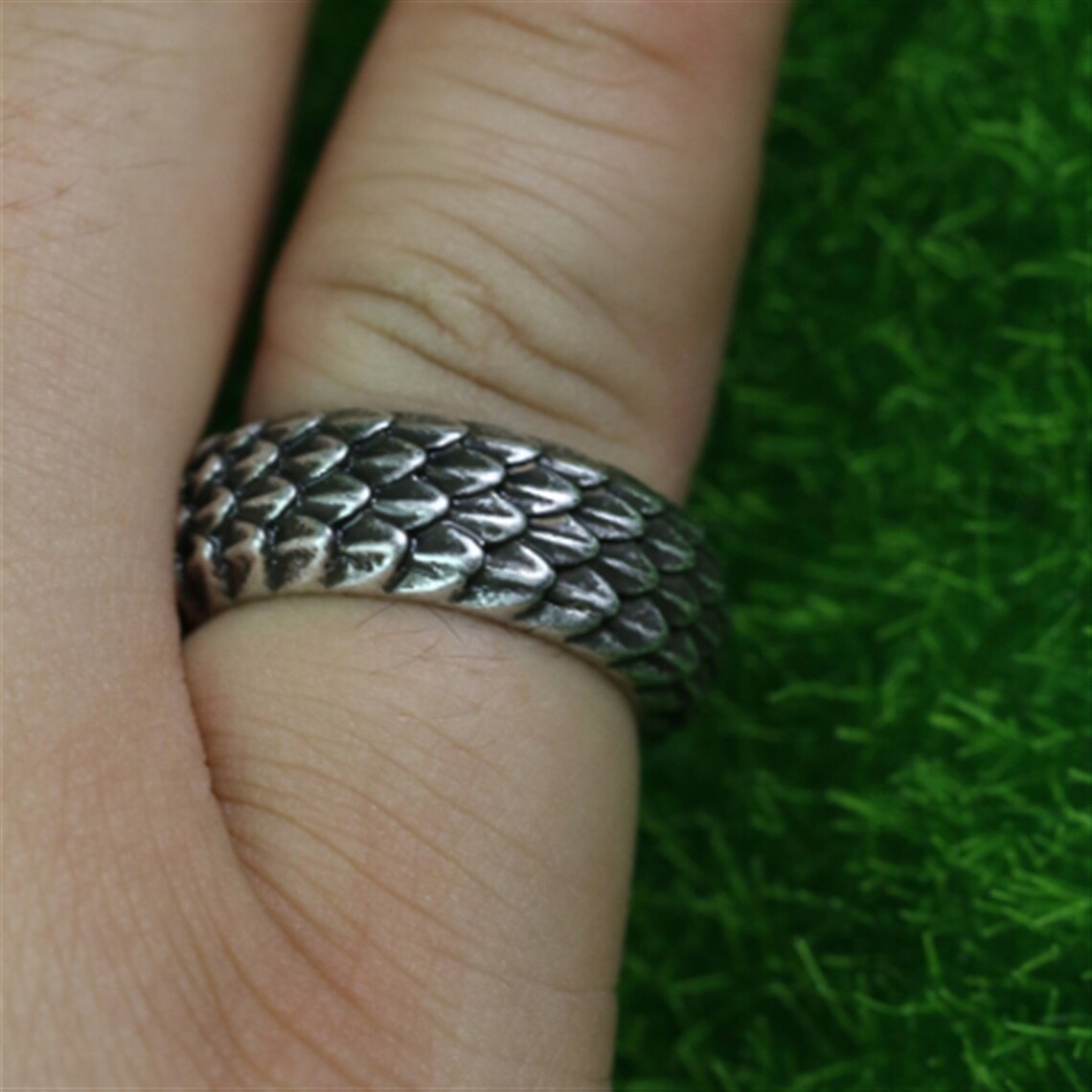 Men's Retro Dragon Scale Feather Vintage Silver Ring