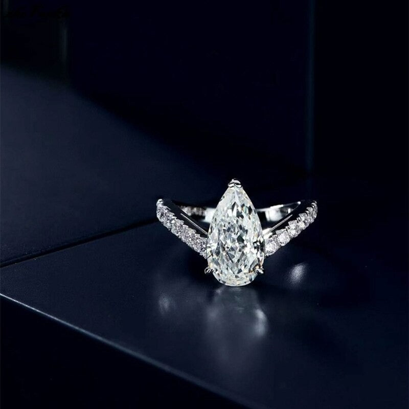 Elegant Water Drop PT950 Platinum Open Ring