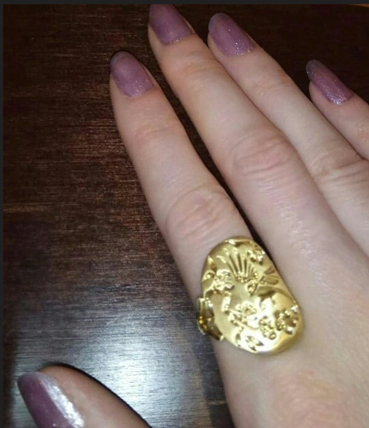 Oval Carving Golden Bird Spring Swallow Engraving Flower Ring