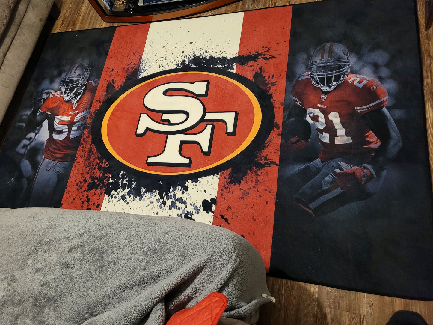 San Francisco 49ers Man Cave Bundle