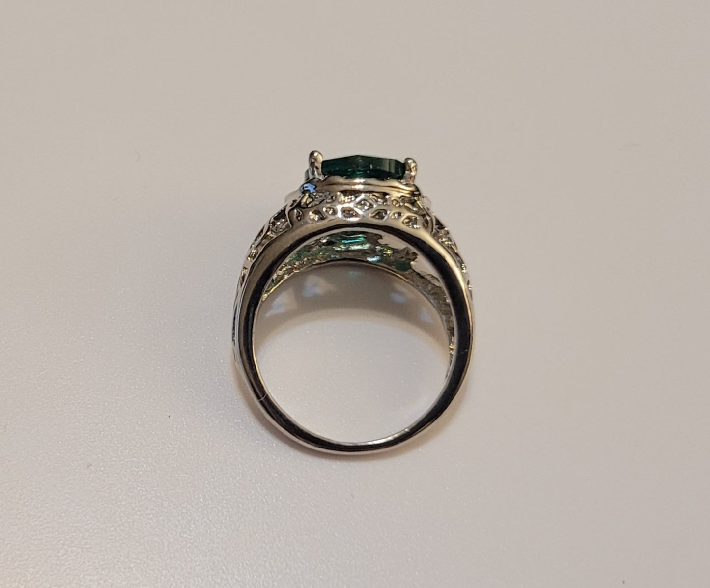 1CT Hollow Green Topaz Art Deco Vintage Silver Filigree Ring