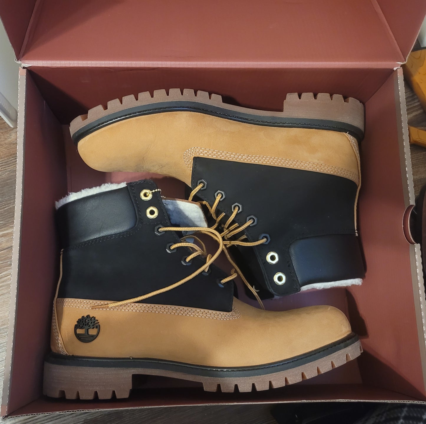 NIB Men's Timberland Boots - Size 9.5