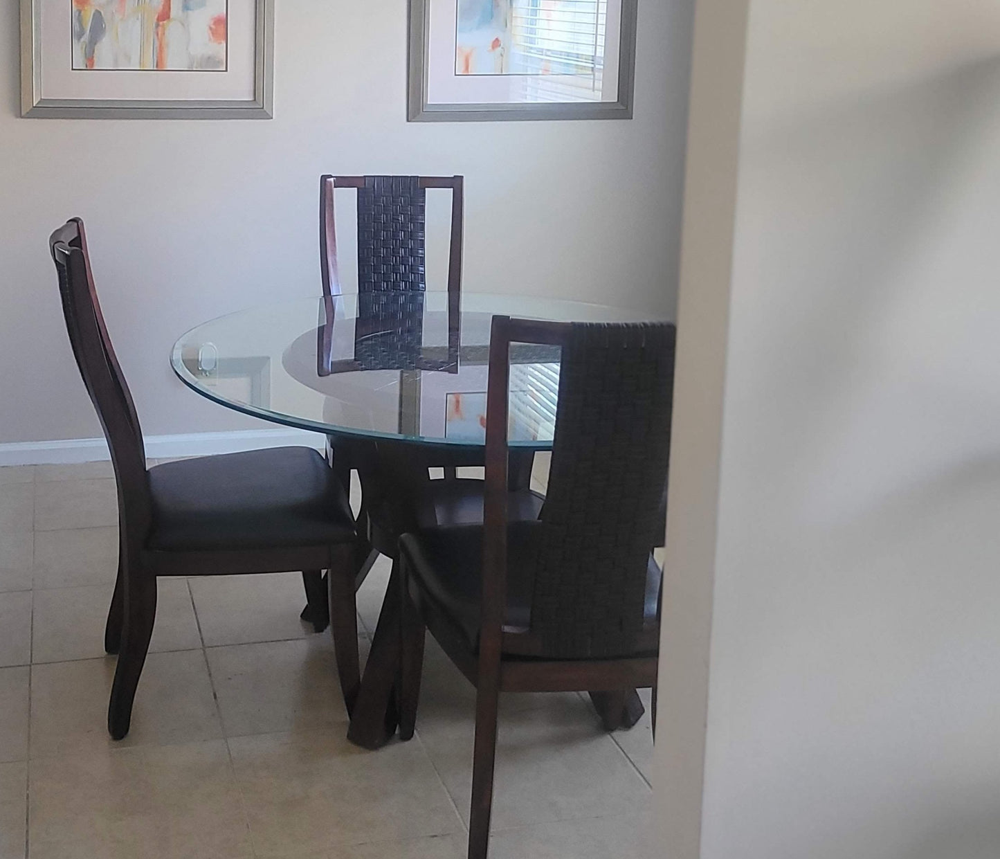 Large Round Glass Dining Table & 4 Chairs