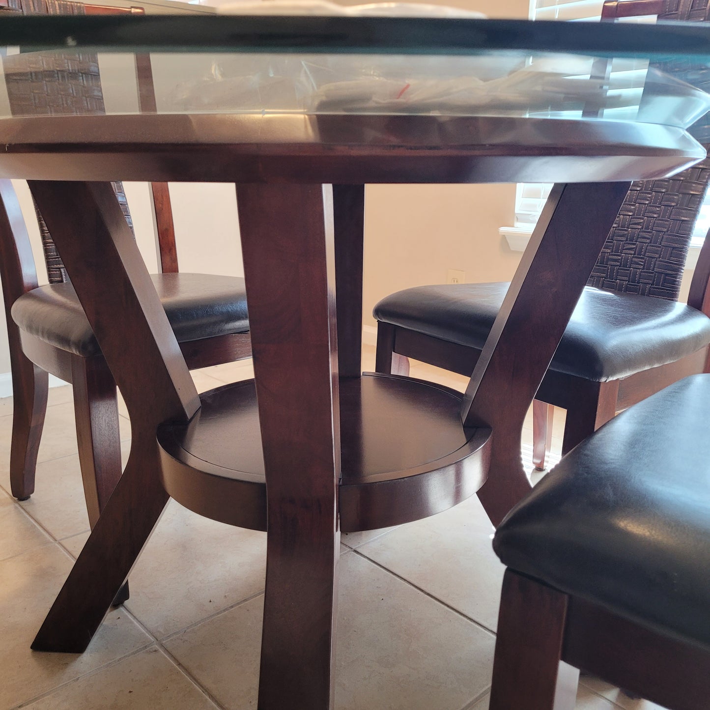 Large Round Glass Dining Table & 4 Chairs
