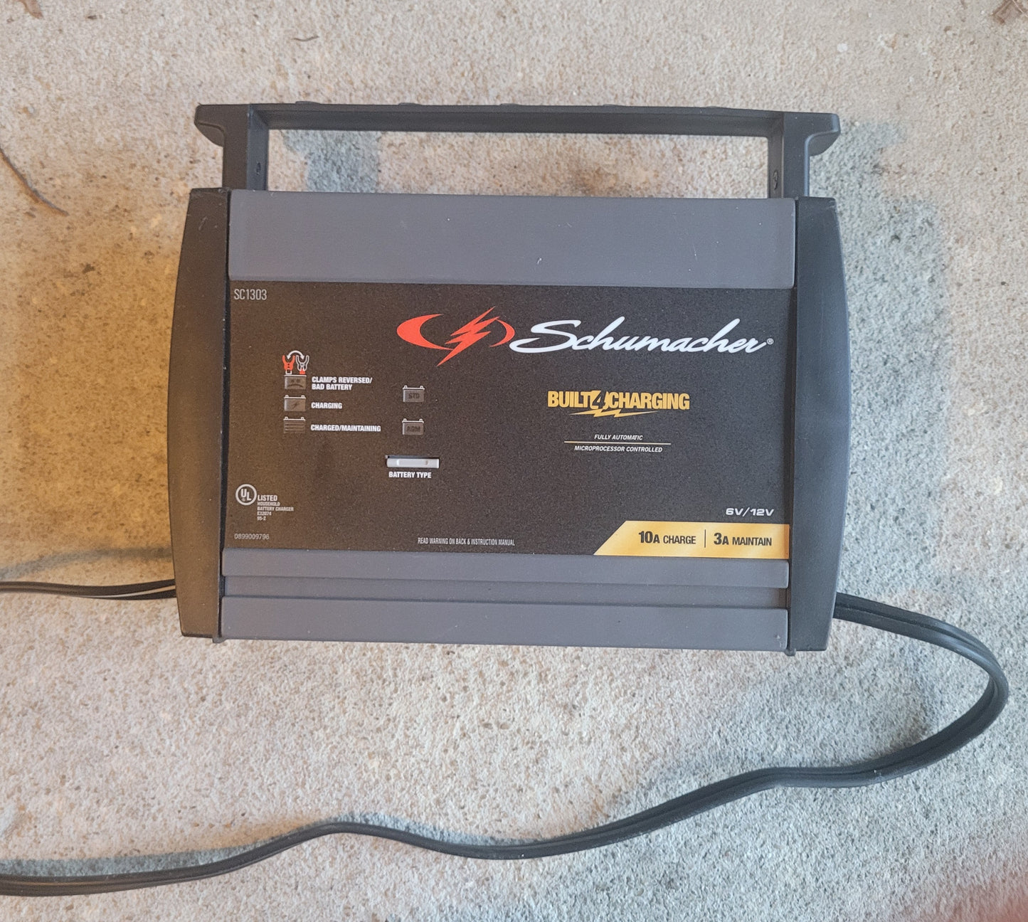 Schumacher SC1303 Battery Charger and Maintainer
