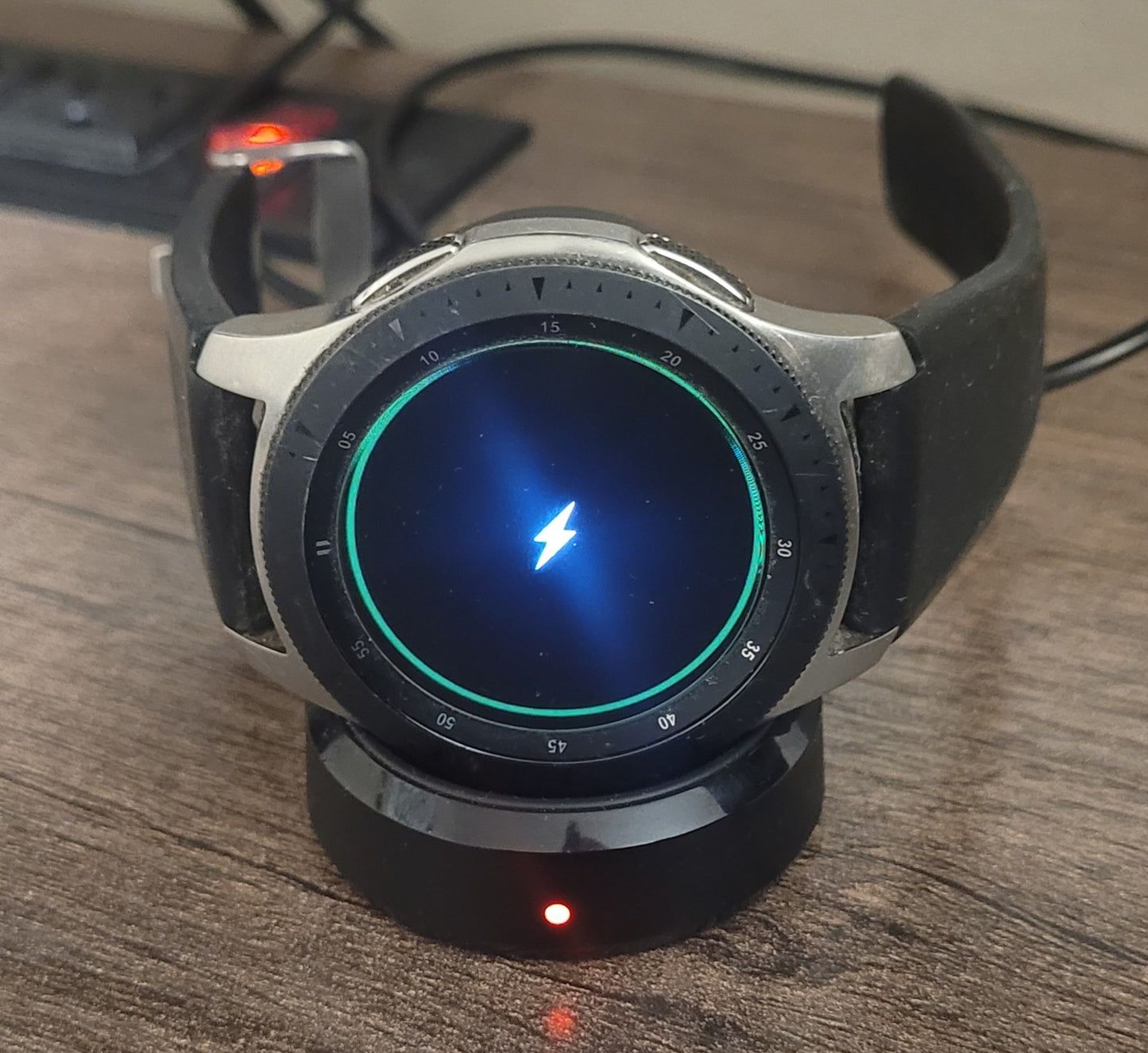 Samsung Galaxy Watch (46mm) Silver (Bluetooth)SM-R800