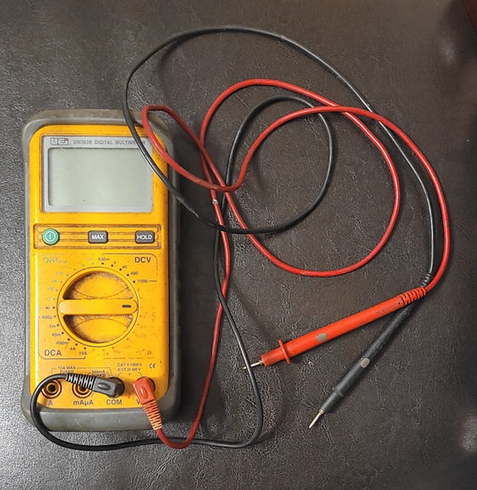UEi DM383B digital multimeter