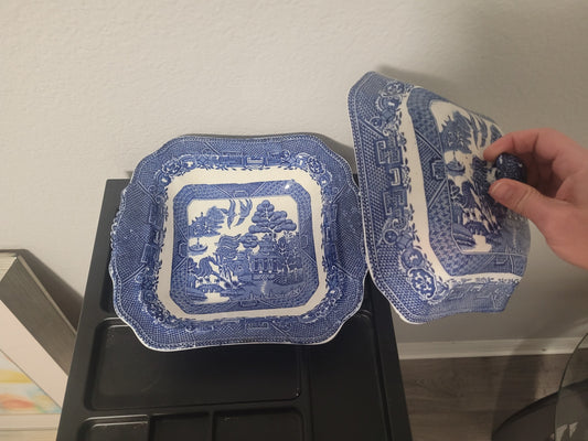 John Steventon & Sons Royal Venton Ware Blue Willow Serving Dish