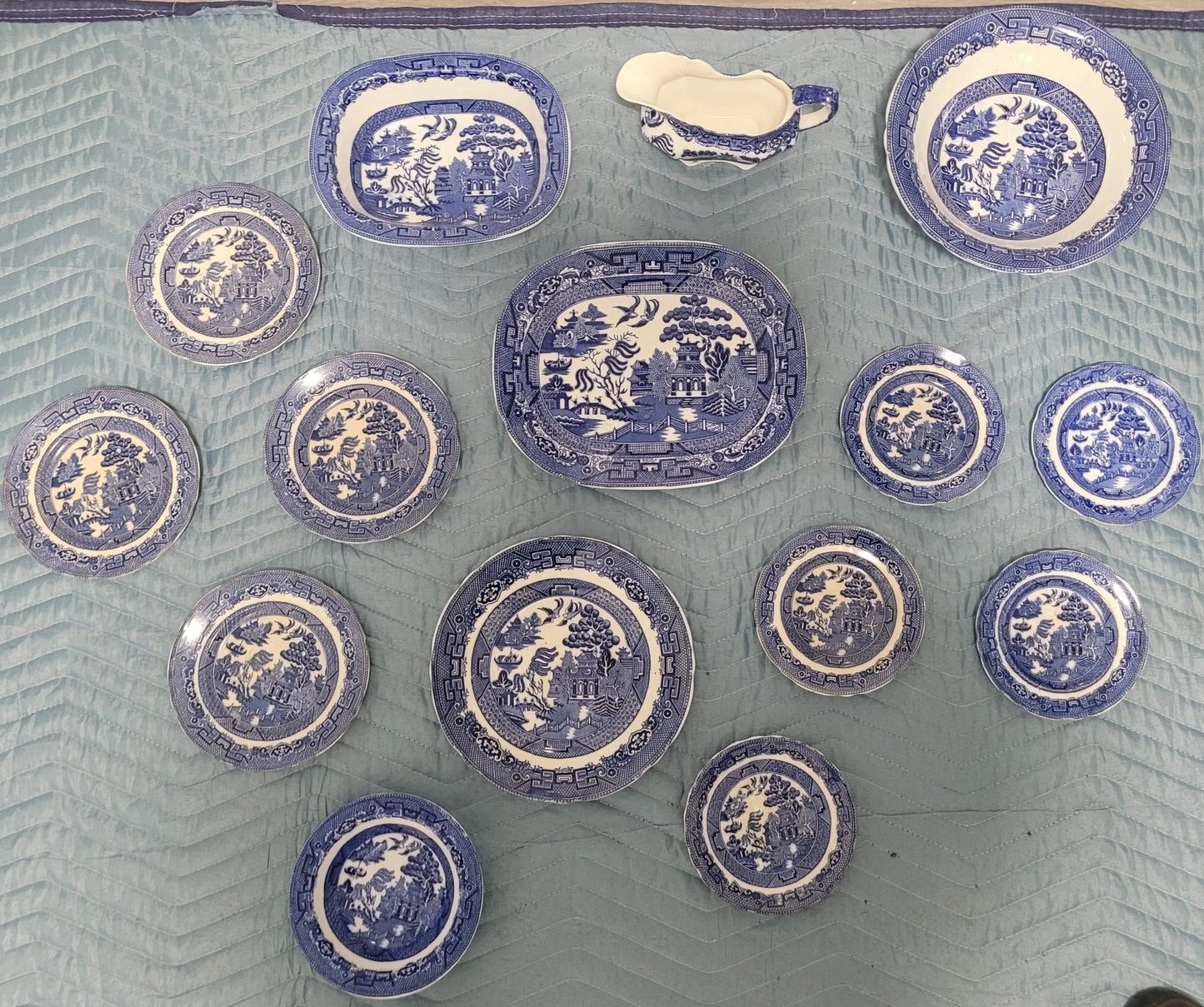 14pc Antique Allertons Blue Willow China Set