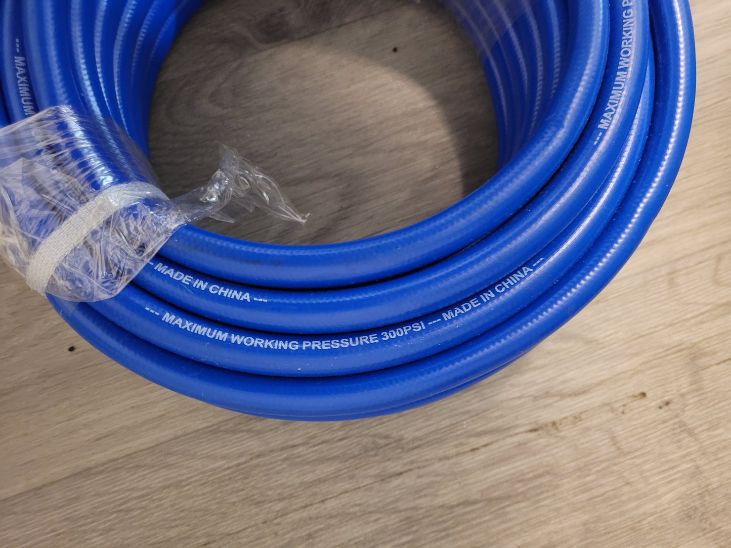 300 PSI air compressor hose