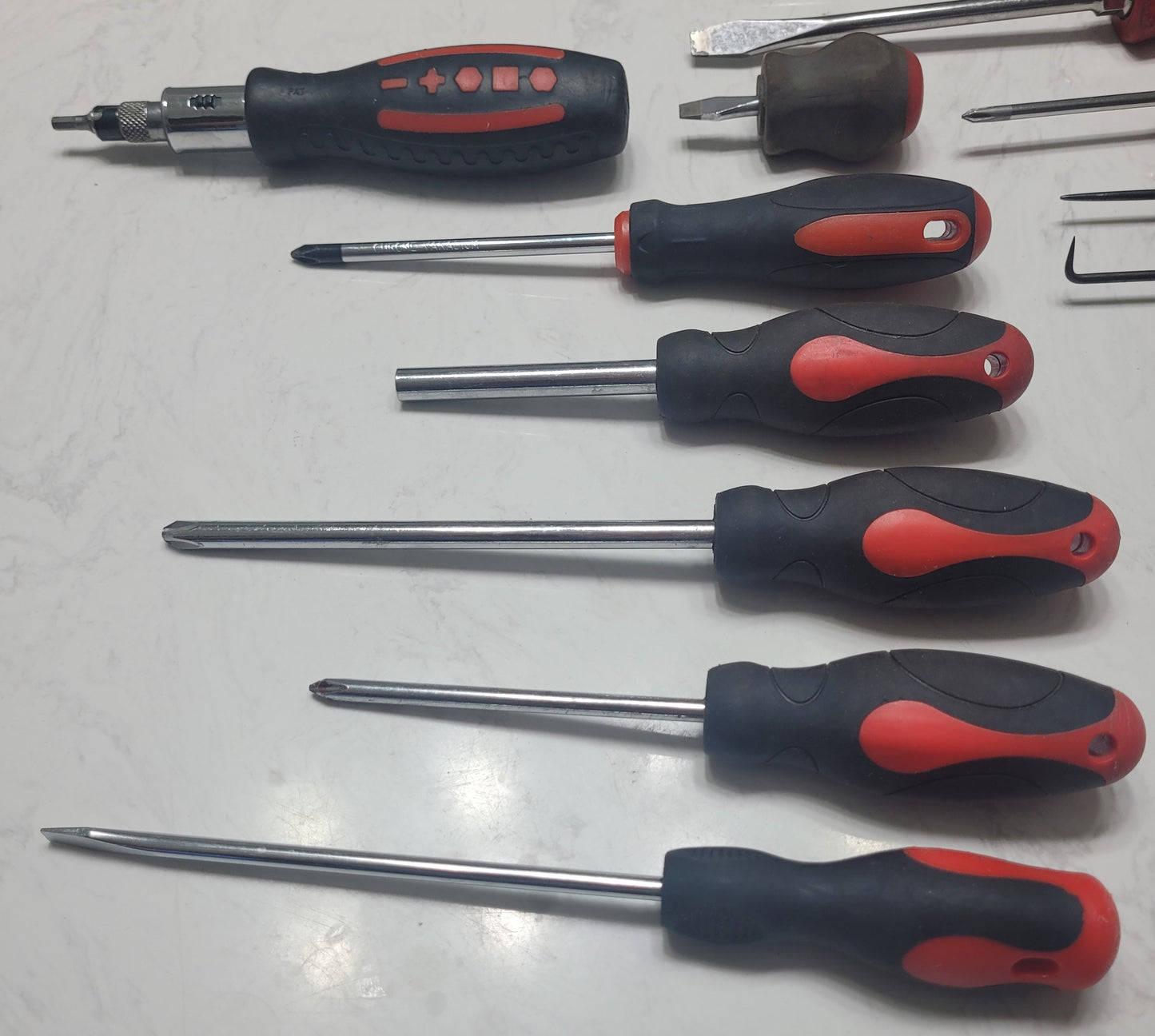 7-Piece Mixed Screwdriver & Utility Hand Tool Lot - Red & Black Comfort Grip