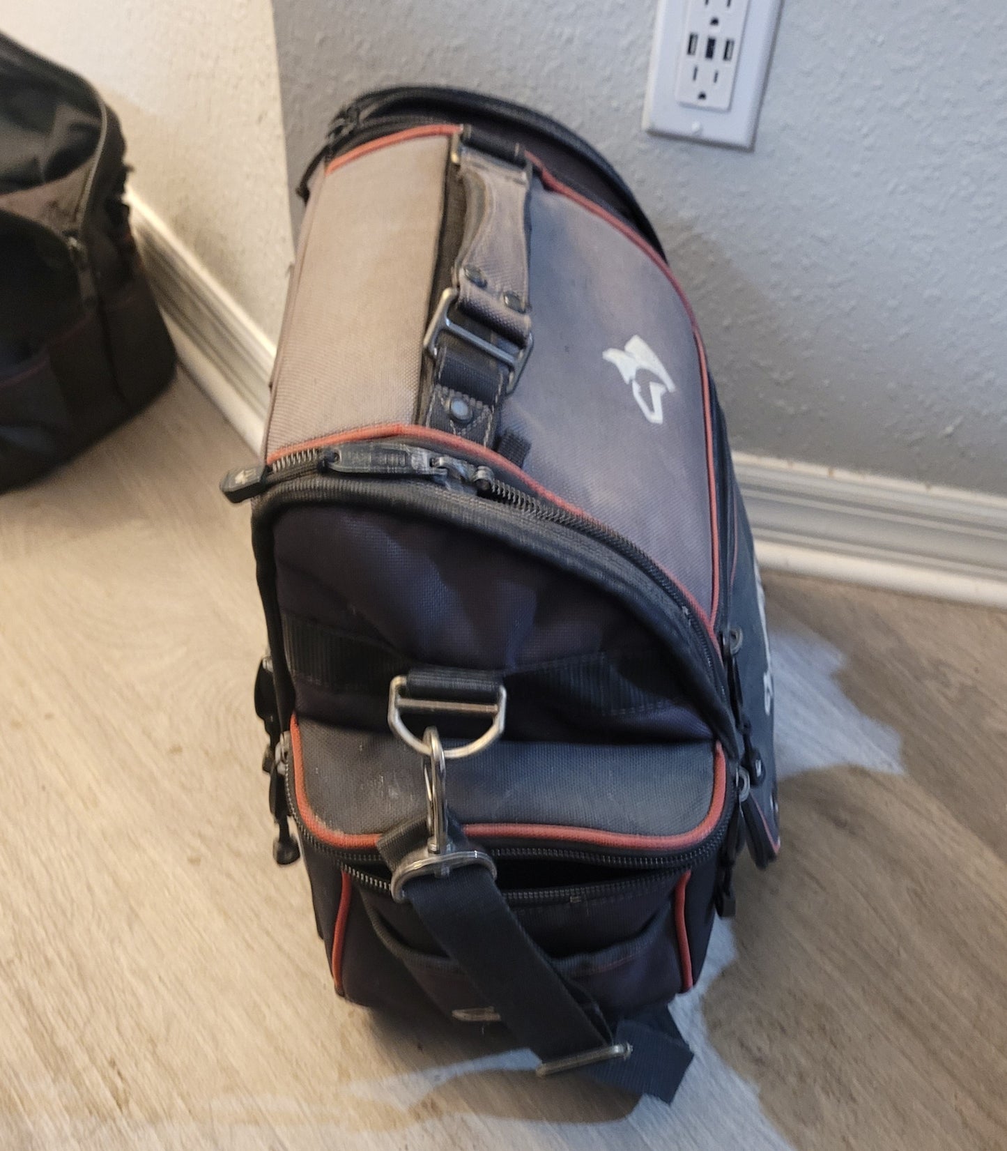 Husky 12" Technician Tool Bag