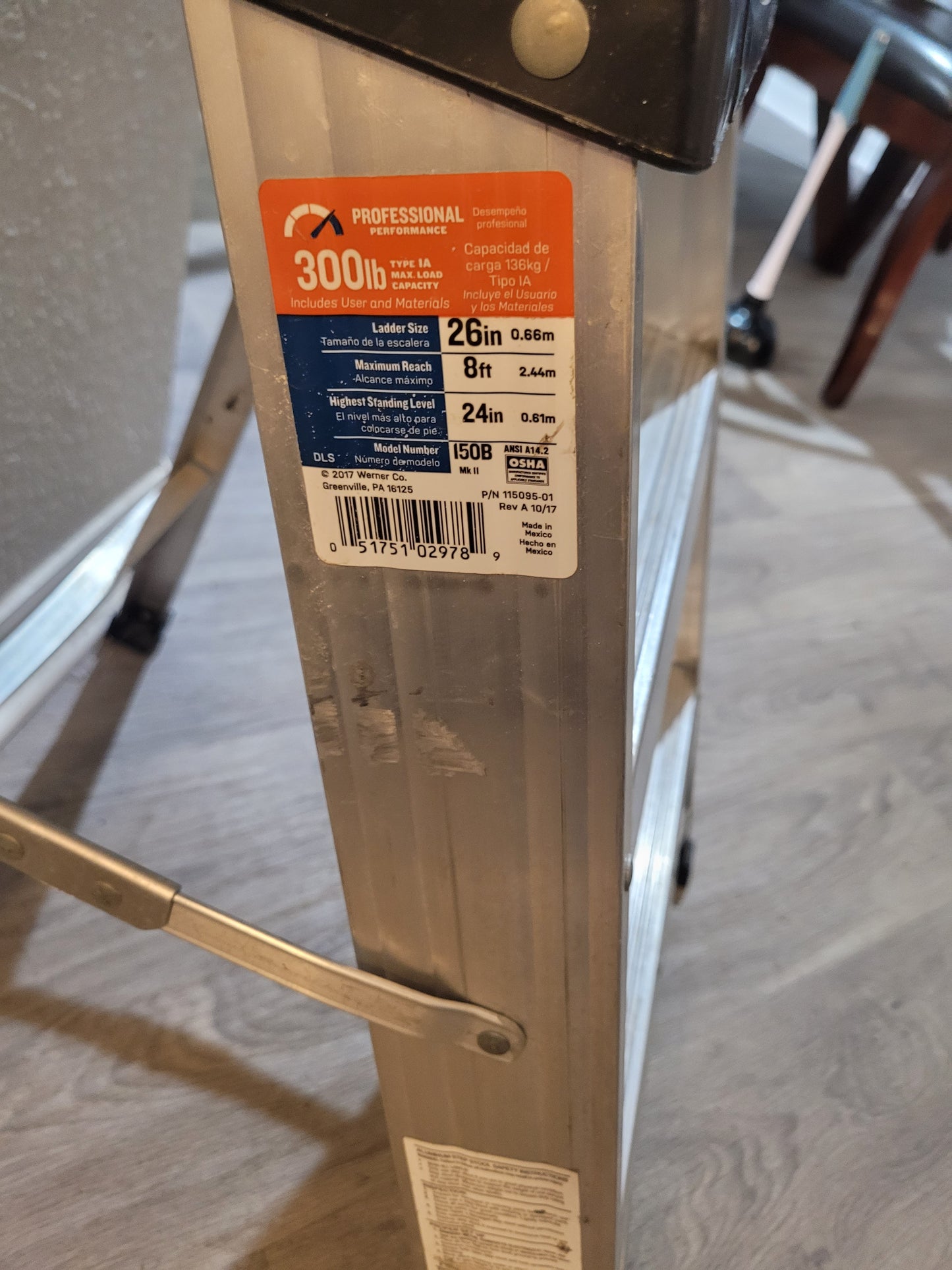 Werner 150B Aluminum Step Ladder Type 1A 300lb 2-ft