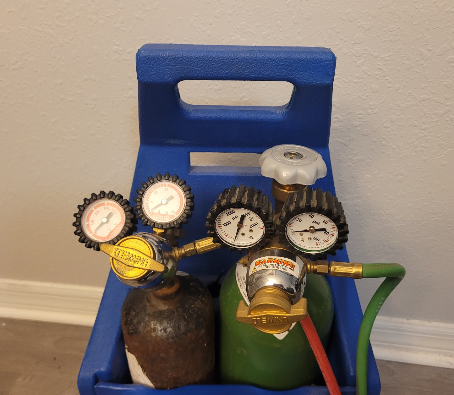 Uniweld Portable Oxy-Acetylene Welding, Brazing, and Cutting Kit