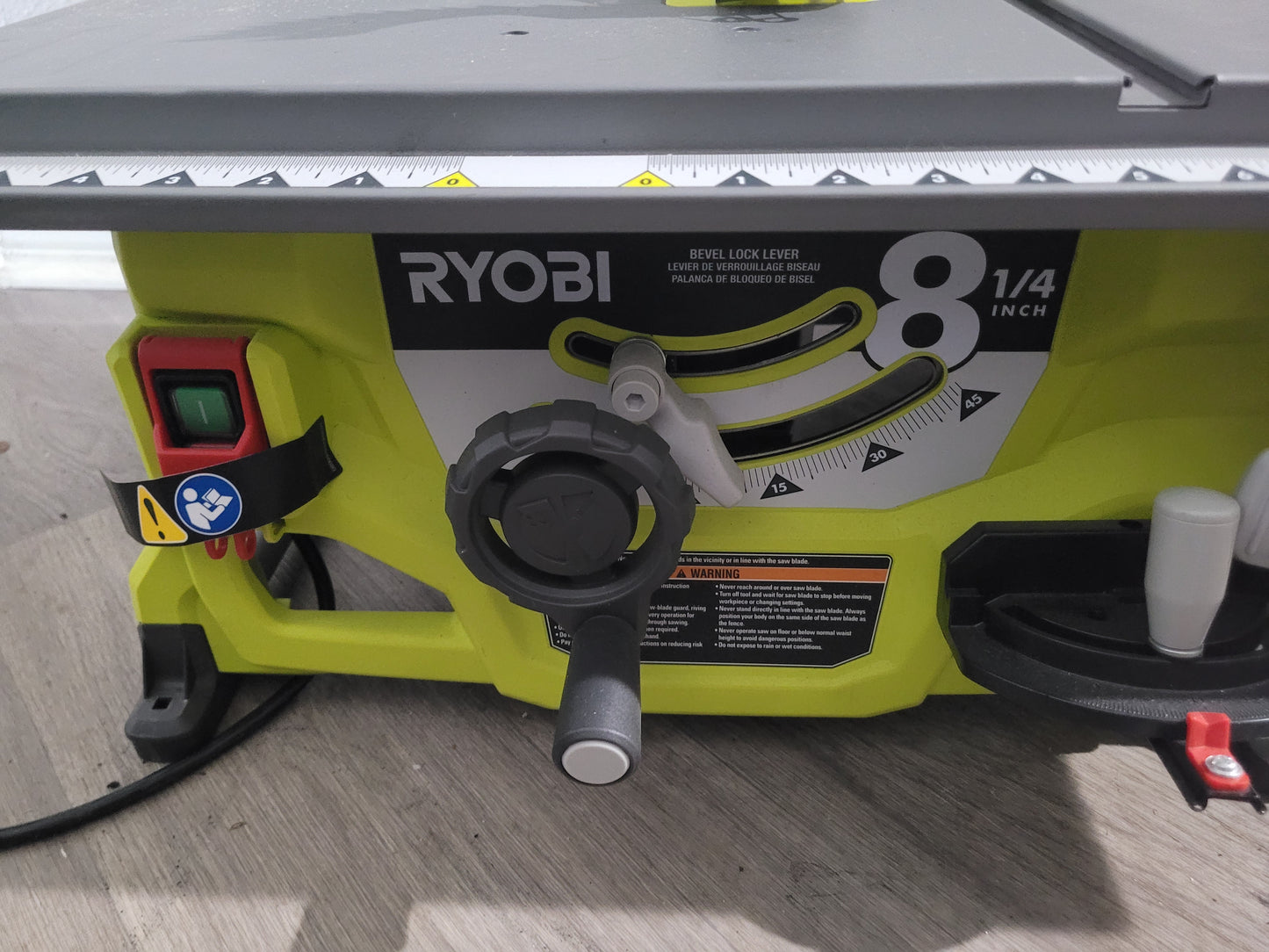 RYOBI RTS08 8-1/4” COMPACT TABLE SAW
