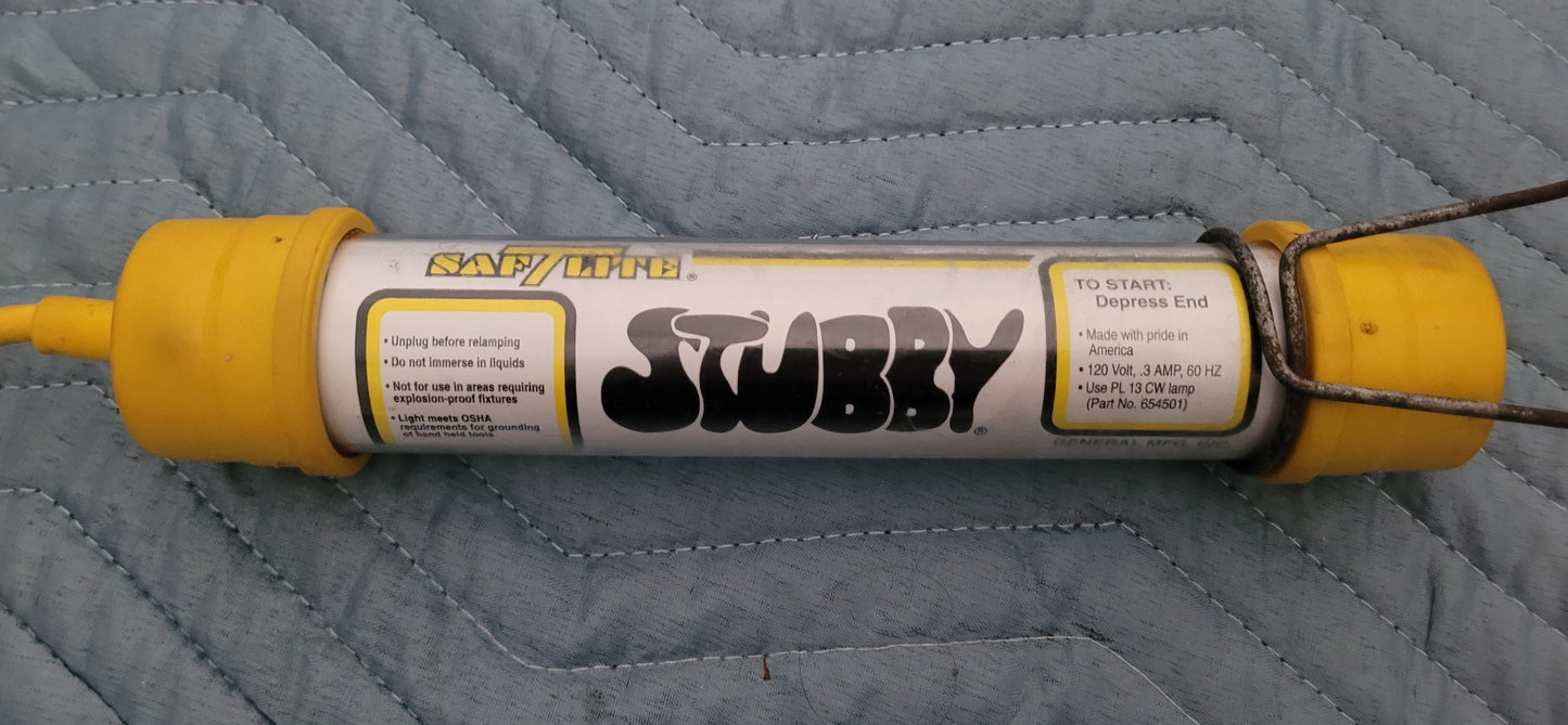 Stubby 120 Volt Fluorescent Work Light