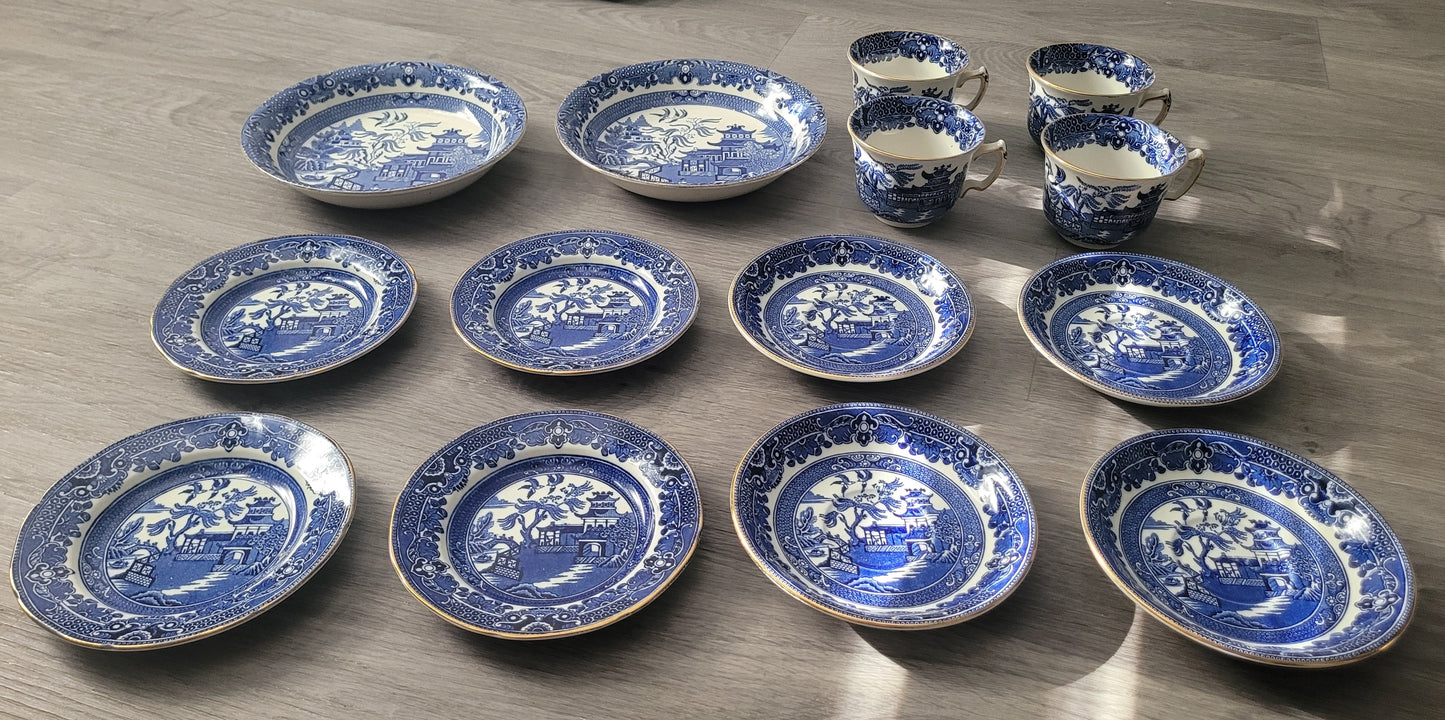 Burleigh Ware Blue Willow Gold Trim 14pc Set