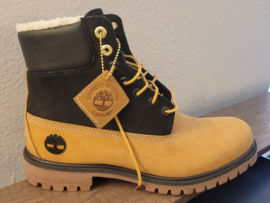 NIB Men's Timberland Boots - Size 9.5