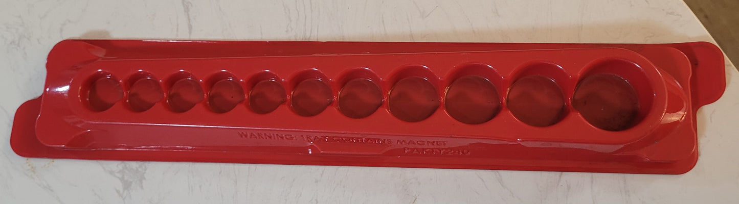 Snap-On 10pc PAKTY240 W/ Red Magnetic Socket Tray