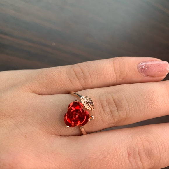 Exquisite Red Rose Flower Leaf Open Cocktail Ring