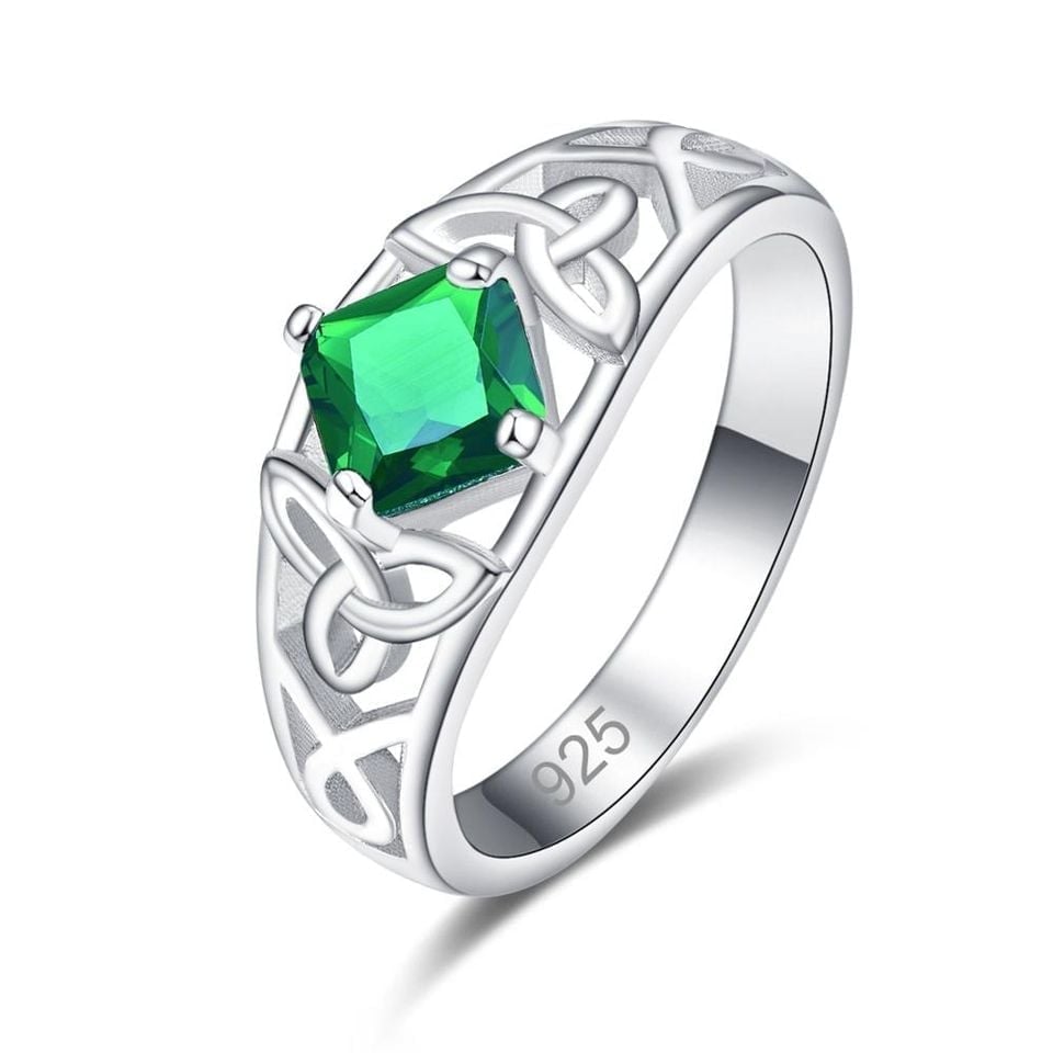 925 Sterling Silver Green Trinity Knot Celtic Ring