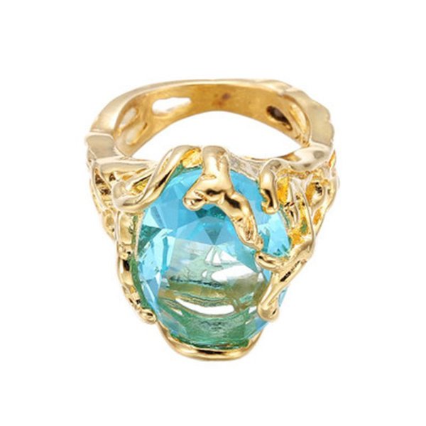 Cluster Hollowed Out Blue Crystal Gold Ring