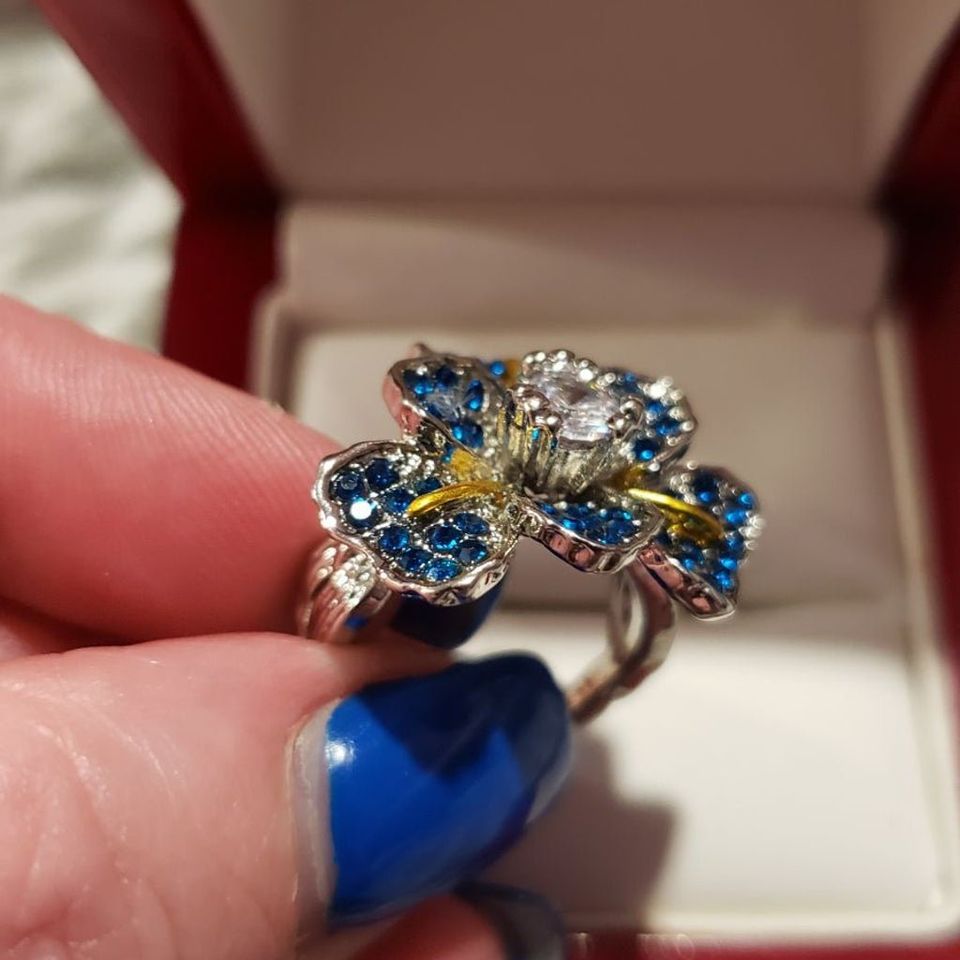 Sterling Silver Blue Iris Flower Crystals Ring