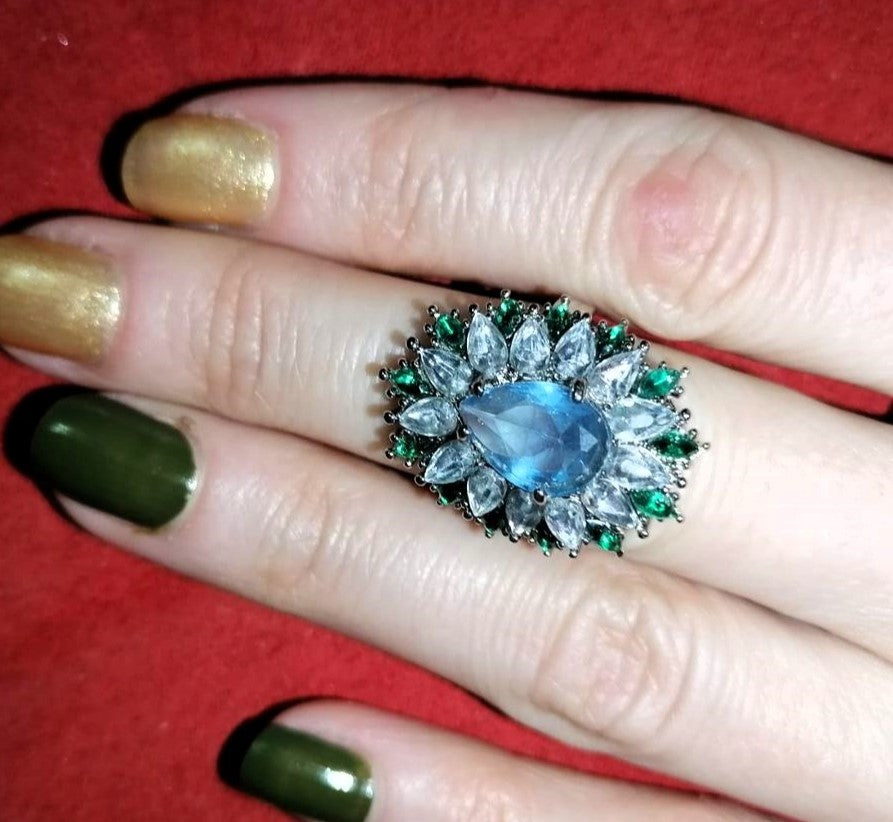 25mm Pear Cut Blue Water Drop Emerald Topaz Flower Ring