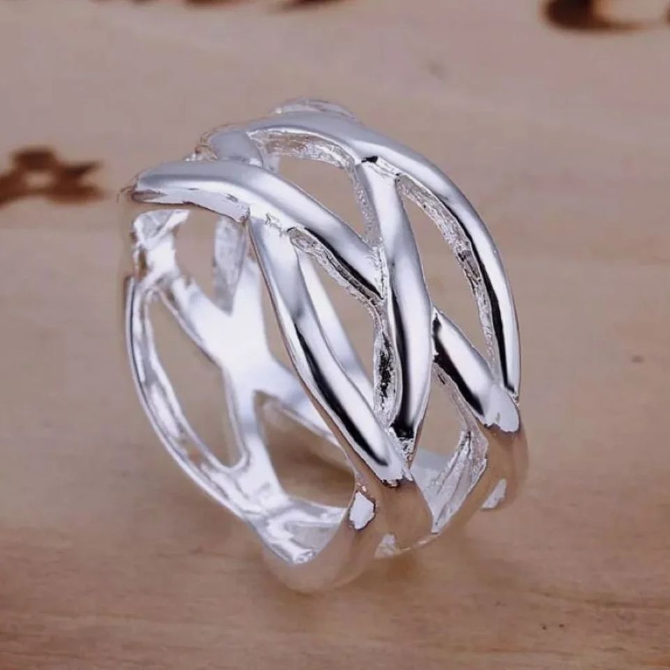 925 Sterling Silver Unique Overlapping Ring